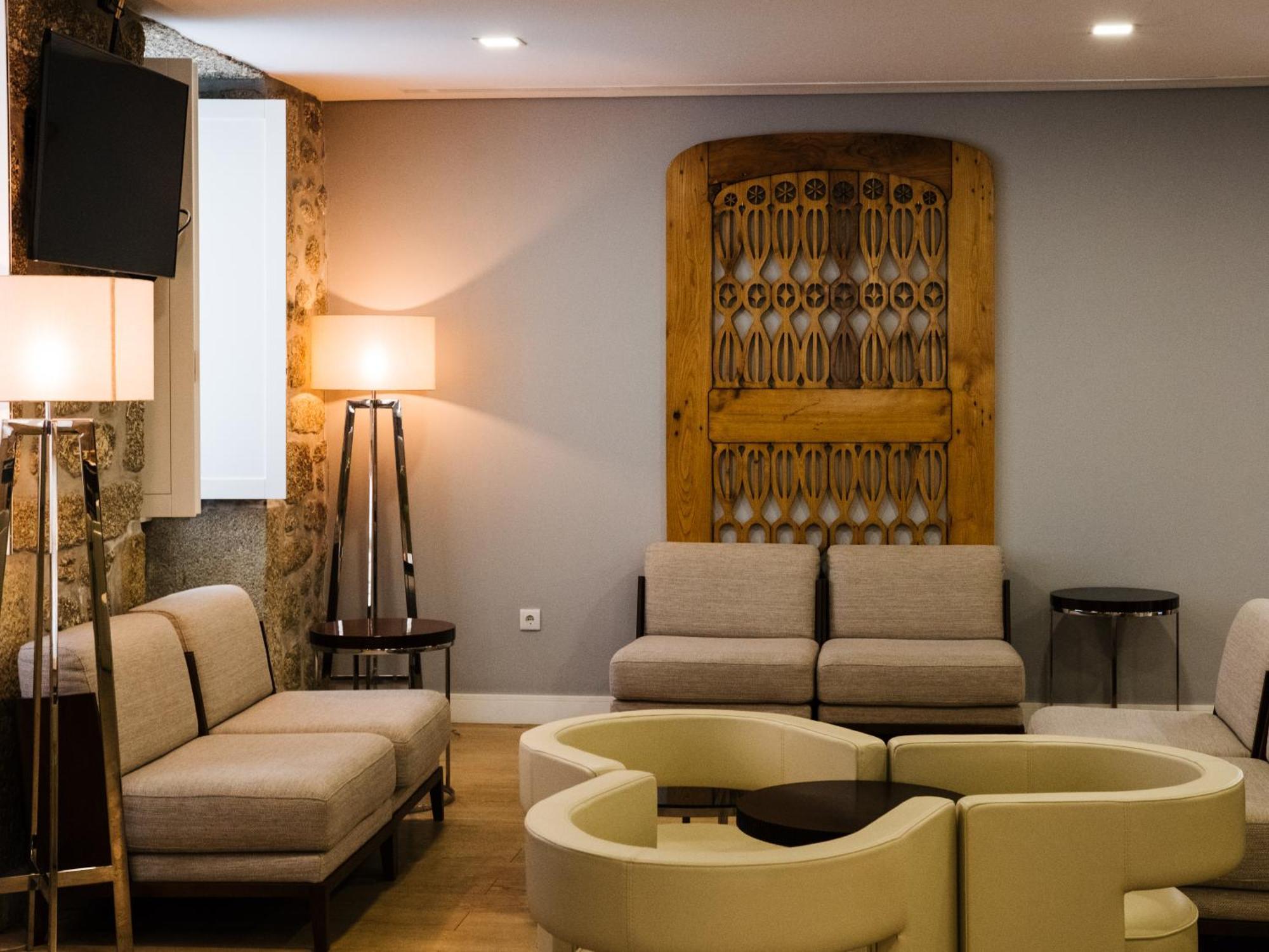 Hotel Fonte Velha ปอนเจ ดา บาร์กา ภายนอก รูปภาพ