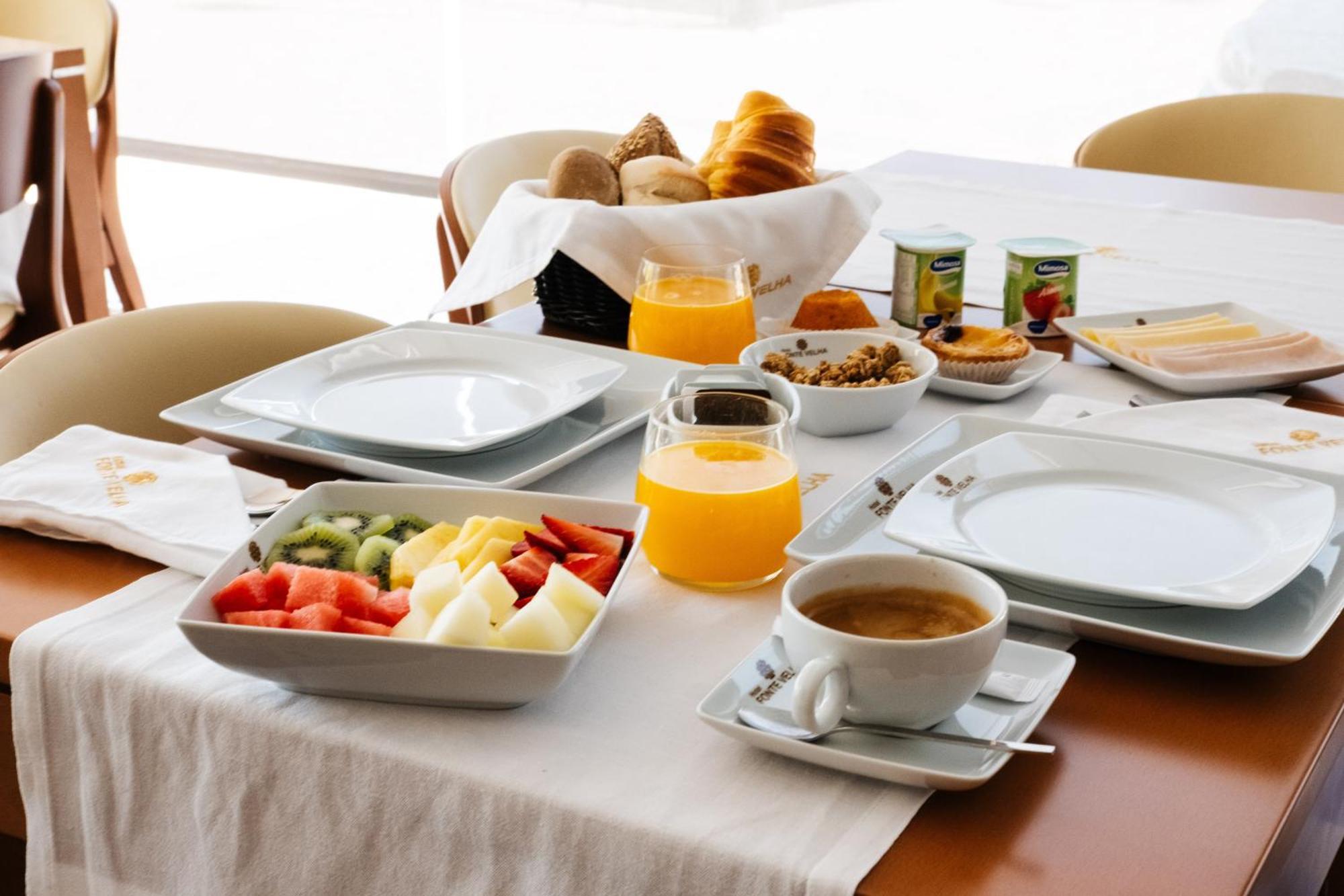 Hotel Fonte Velha ปอนเจ ดา บาร์กา ภายนอก รูปภาพ